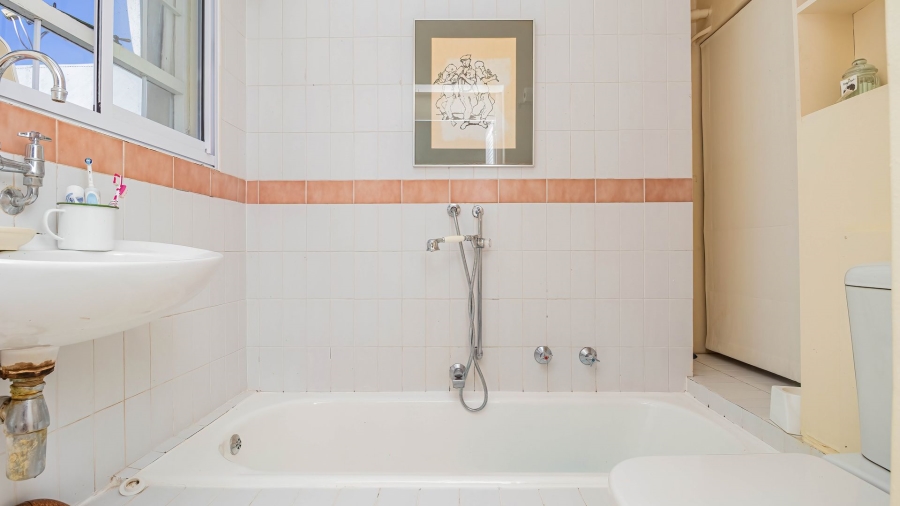 4 Bedroom Property for Sale in Rosebank Western Cape